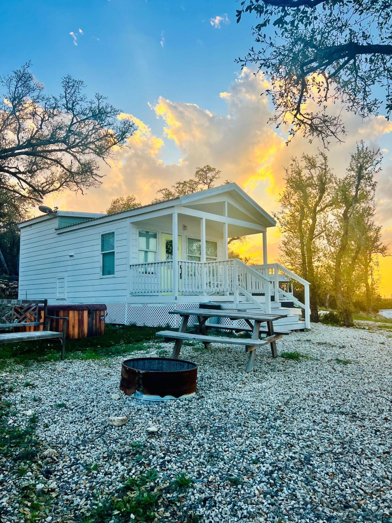 The Perch- Texas Tiny Haus With Amazing Views Villa Spring Branch Exterior photo